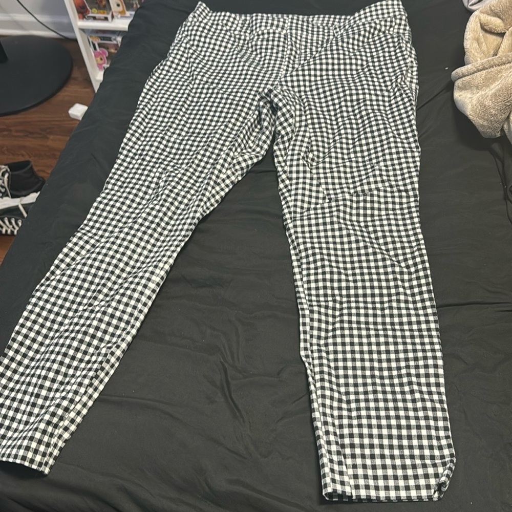 Black and white checkered baggy pants - Picture 1 of 2